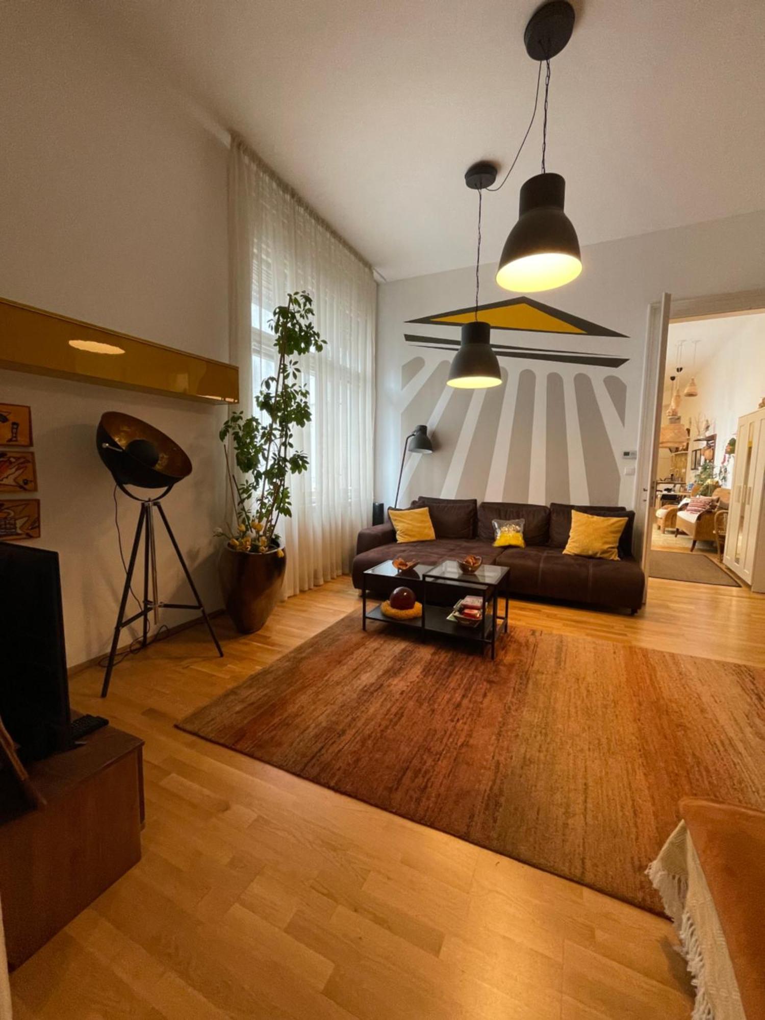 Amber Pearl Apartment 2 Rooms And 2 Bathrooms At Kalvin Square Boedapest Buitenkant foto